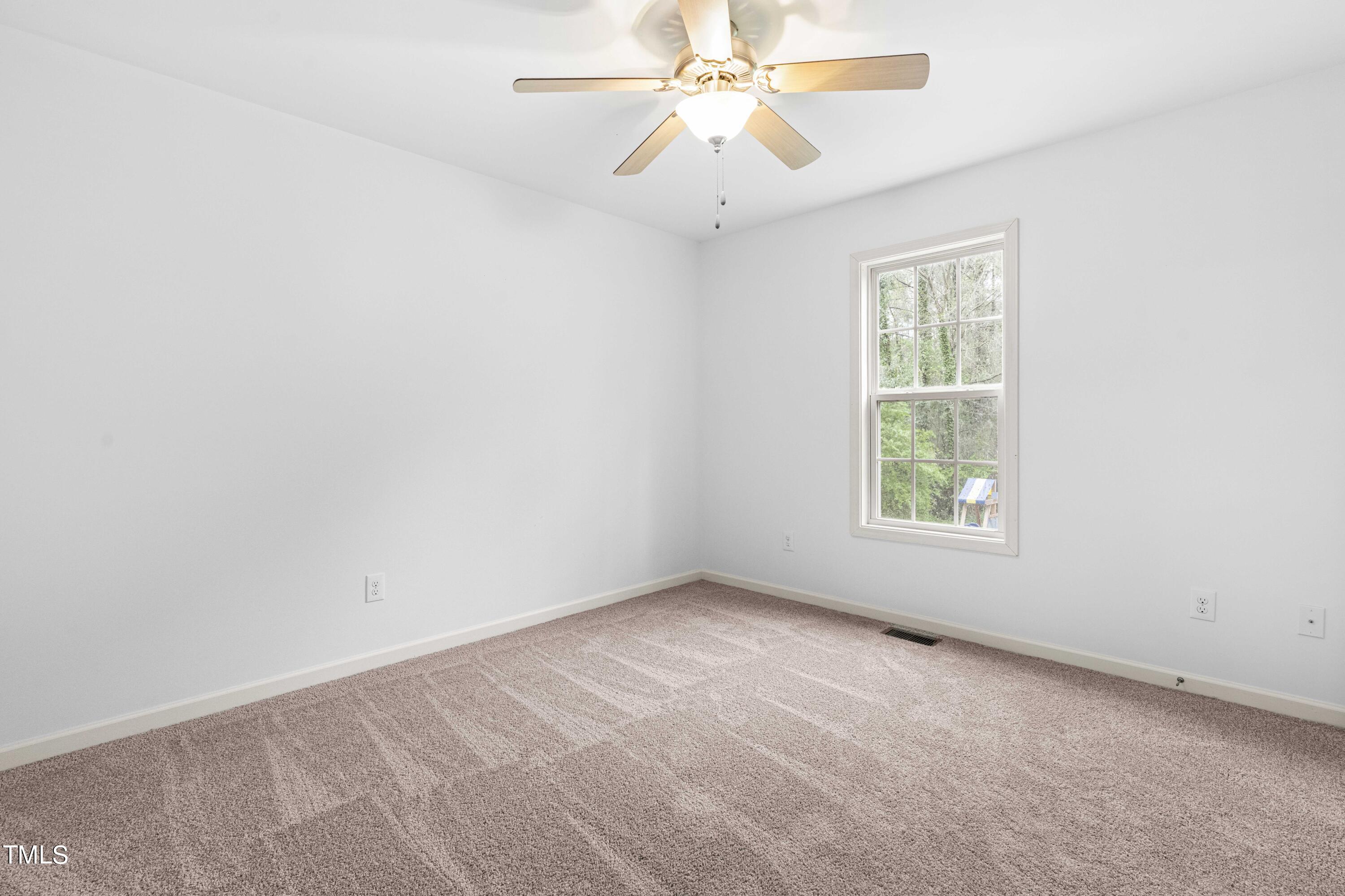 1103 W Murray Avenue