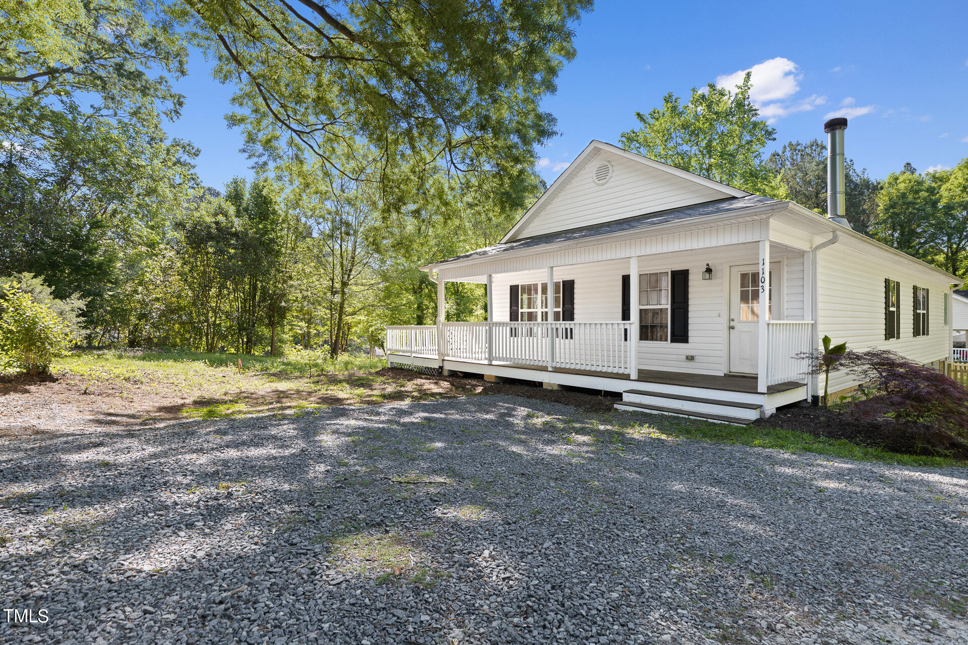 1103 W Murray Avenue