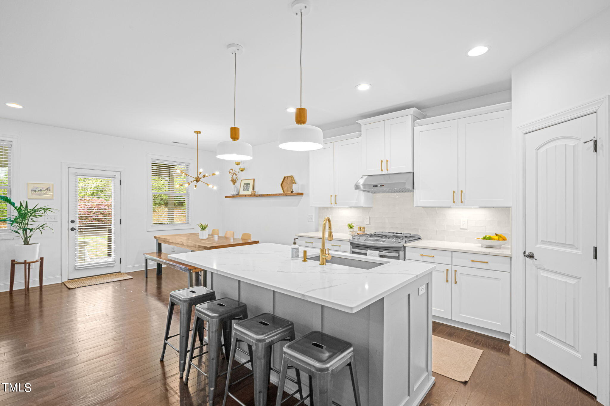 4621 Myra Glen Place