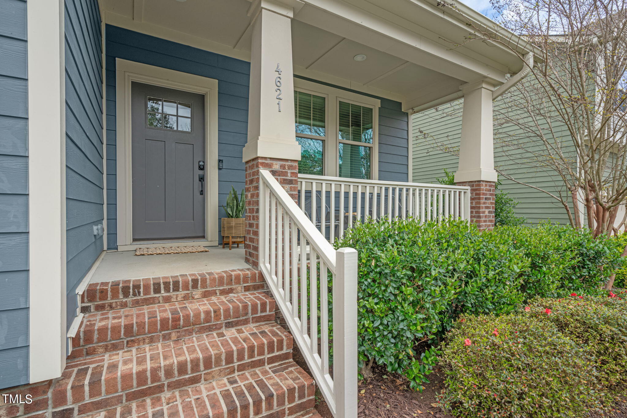 4621 Myra Glen Place