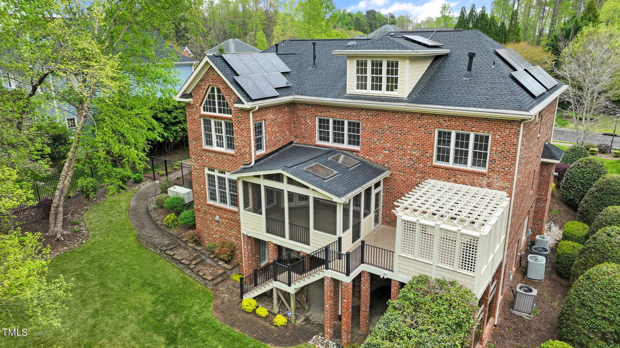 405 Westbury Drive
