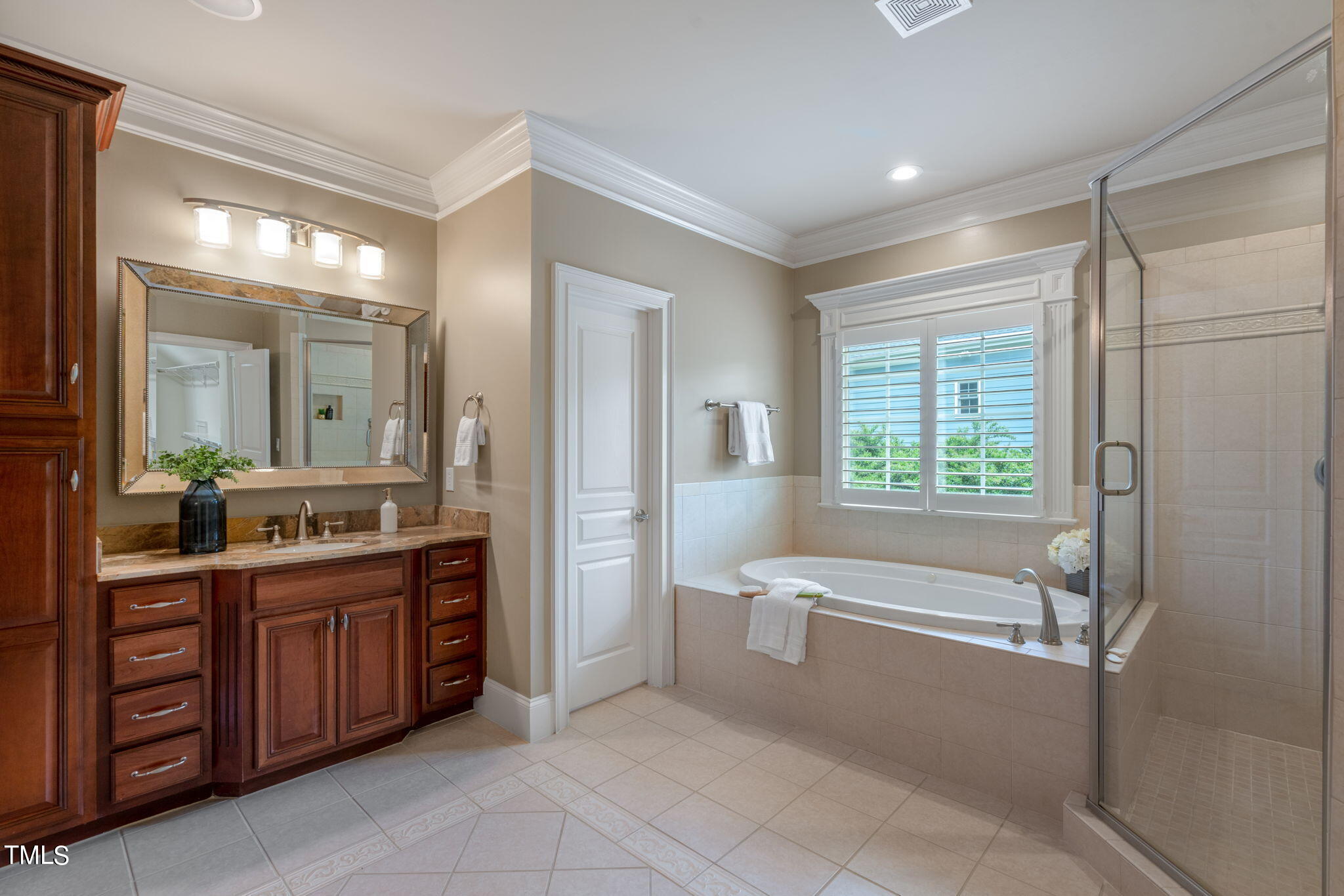 405 Westbury Drive