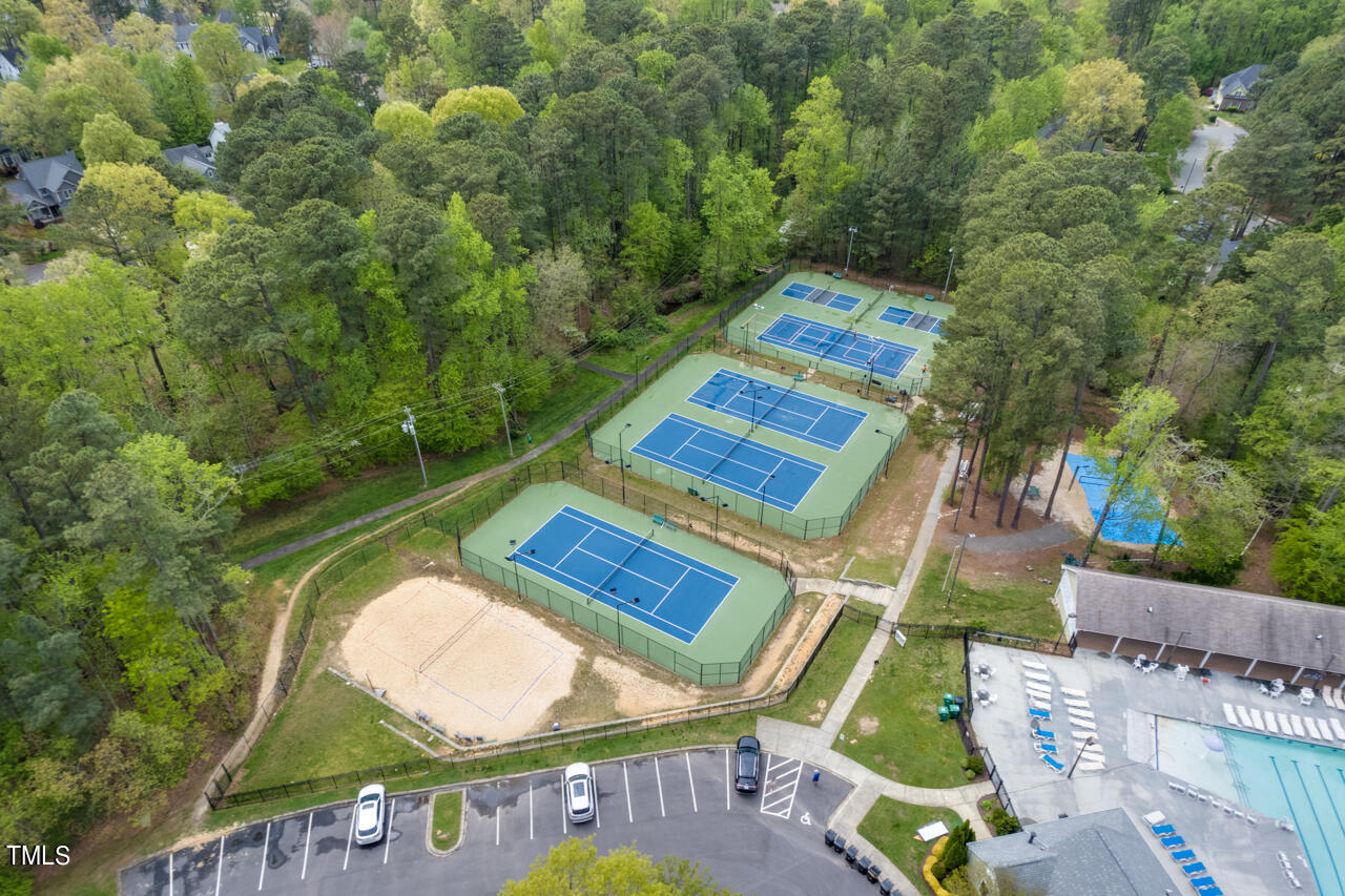 5209 Harrington Grove Drive