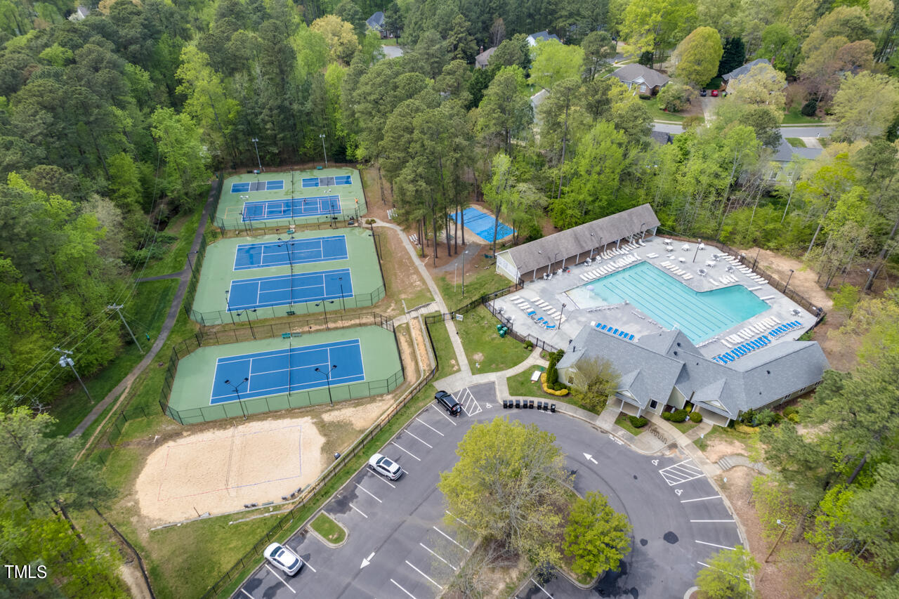 5209 Harrington Grove Drive
