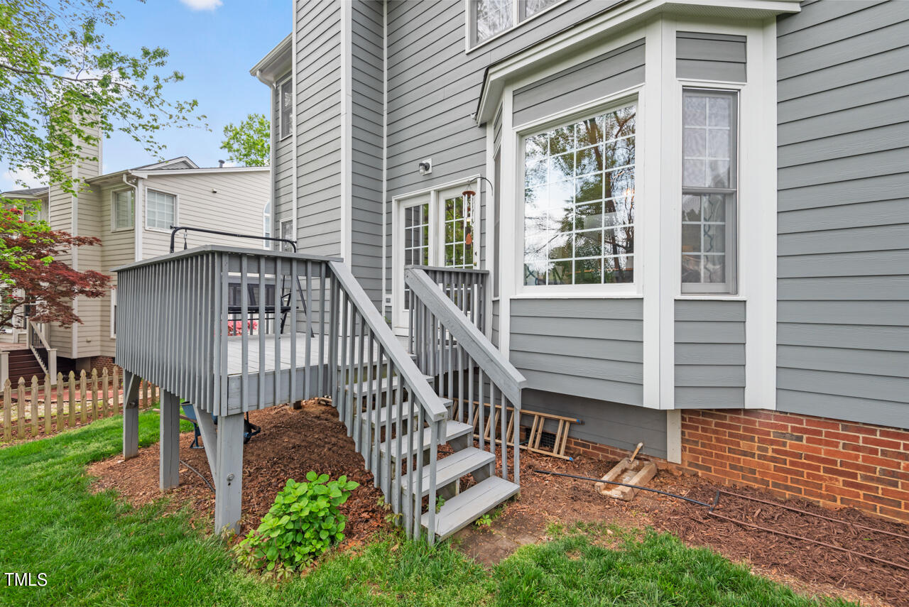 5209 Harrington Grove Drive