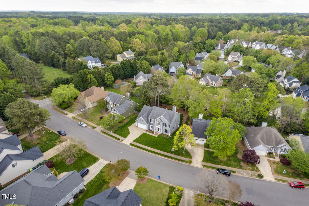 5209 Harrington Grove Drive