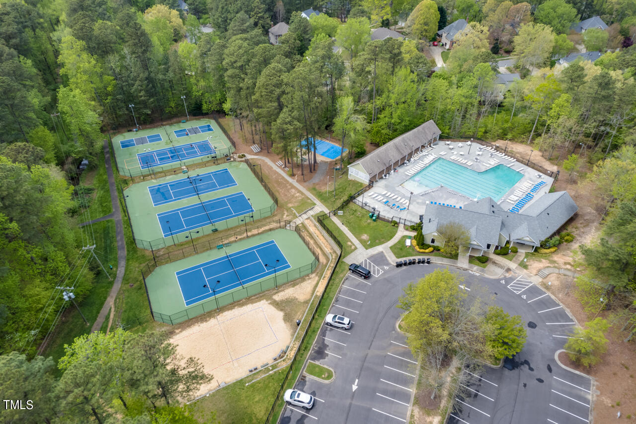 5209 Harrington Grove Drive
