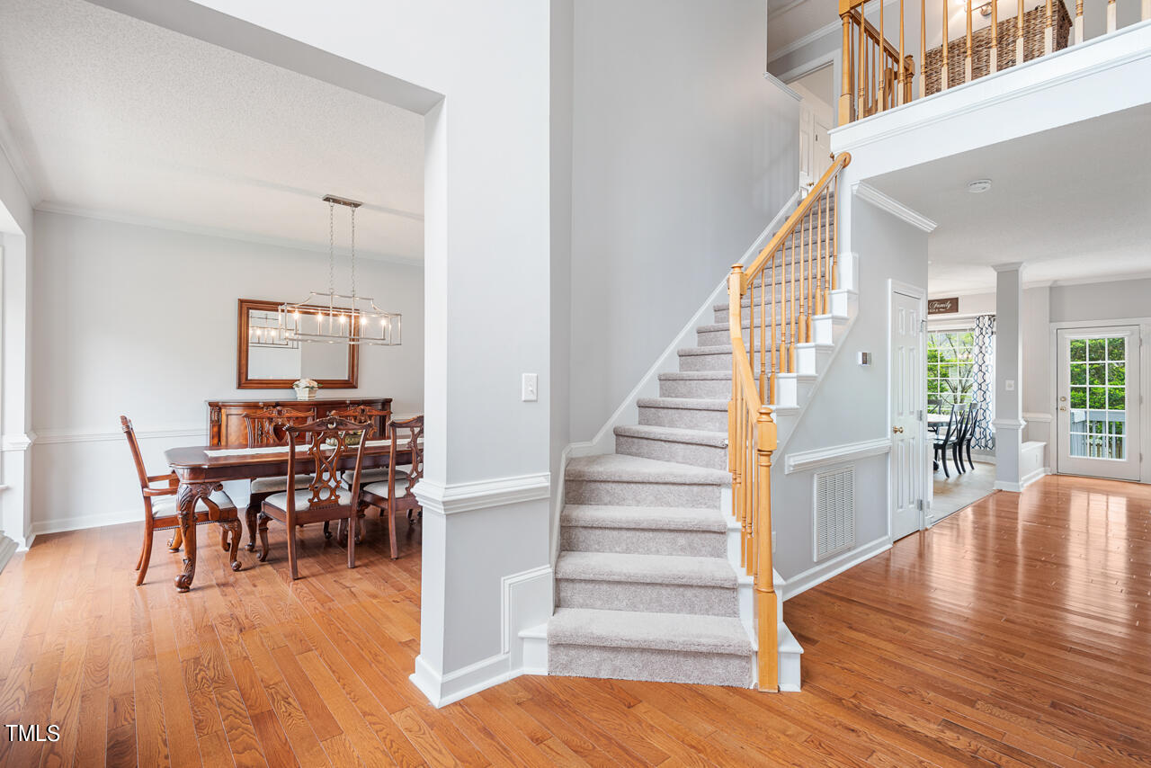 5209 Harrington Grove Drive