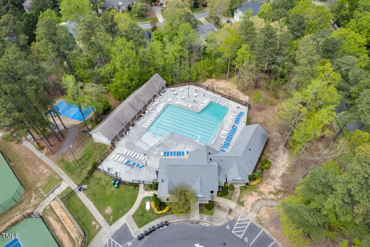5209 Harrington Grove Drive