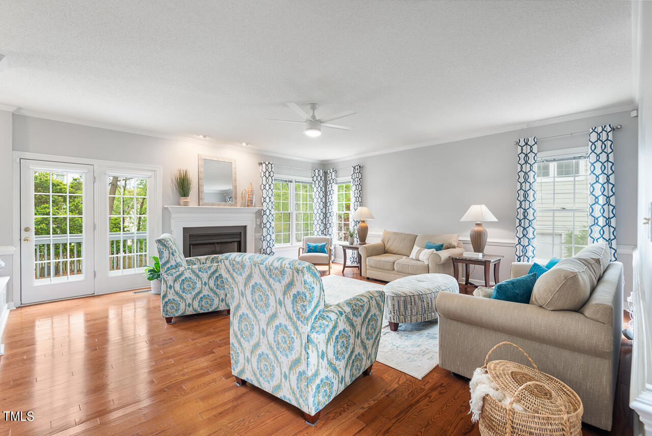 5209 Harrington Grove Drive