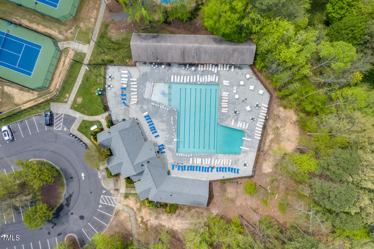 5209 Harrington Grove Drive