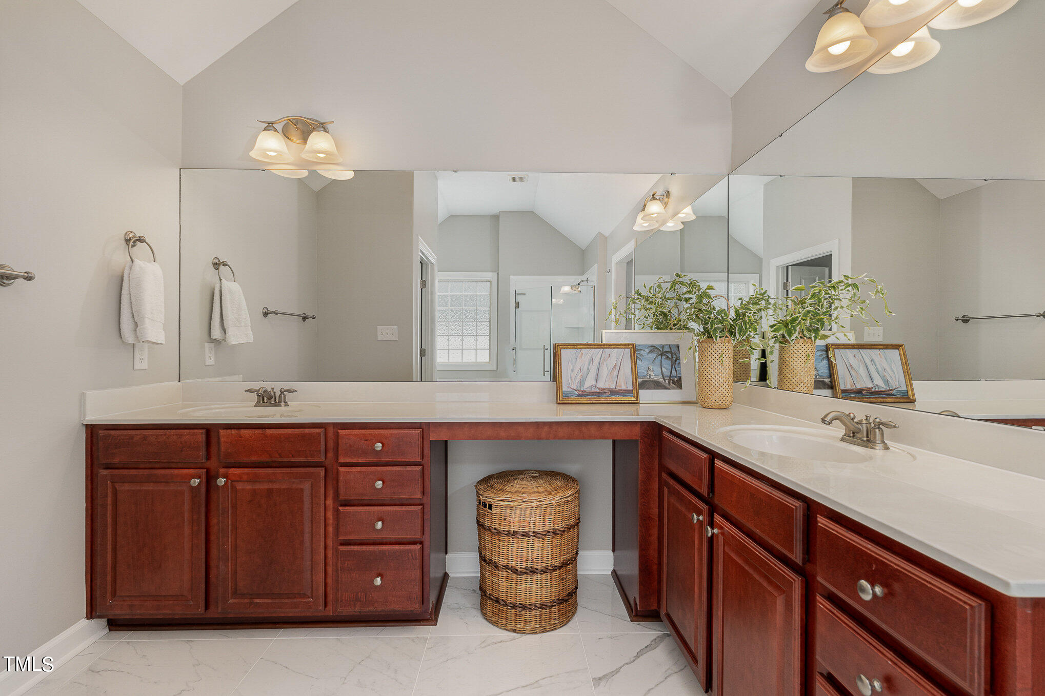 7111 Montibillo Parkway