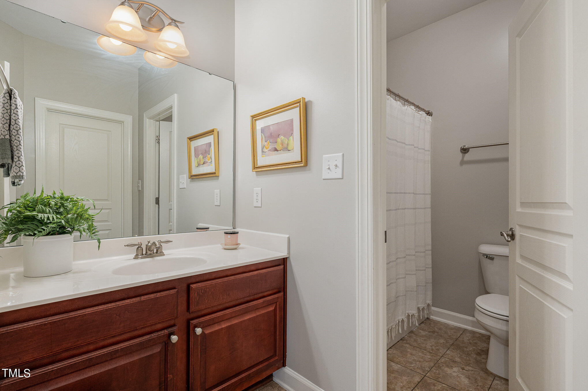 7111 Montibillo Parkway