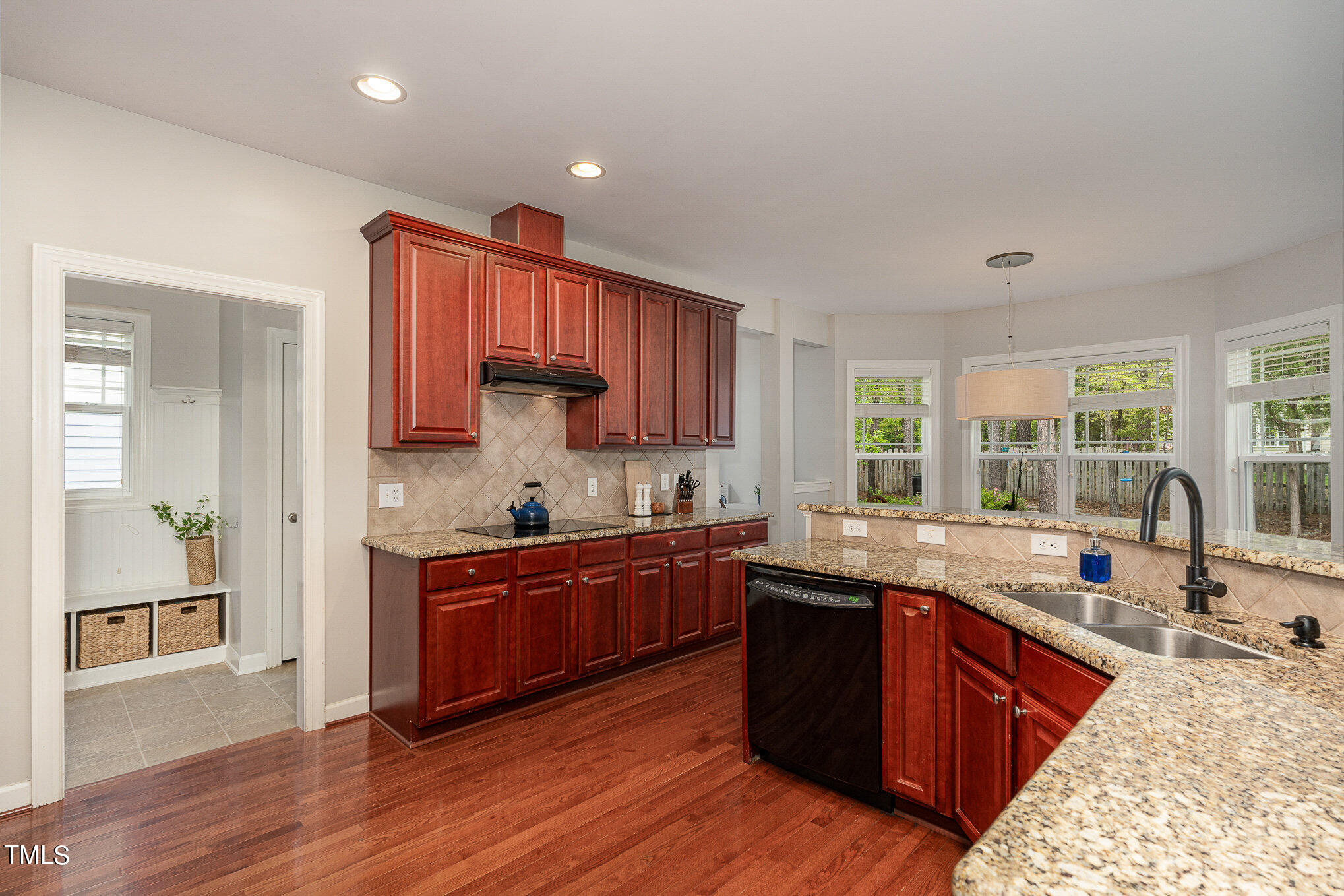 7111 Montibillo Parkway