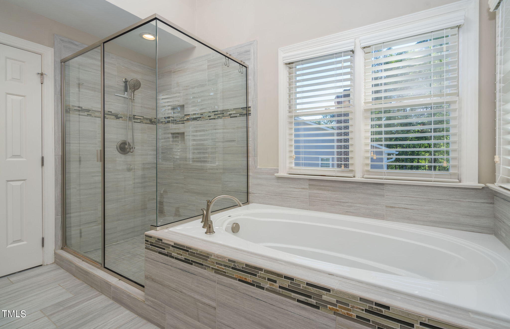 108 Glen Abbey Drive