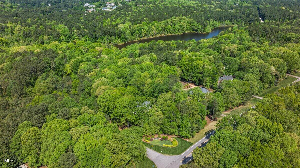 1517 Brightwater Court