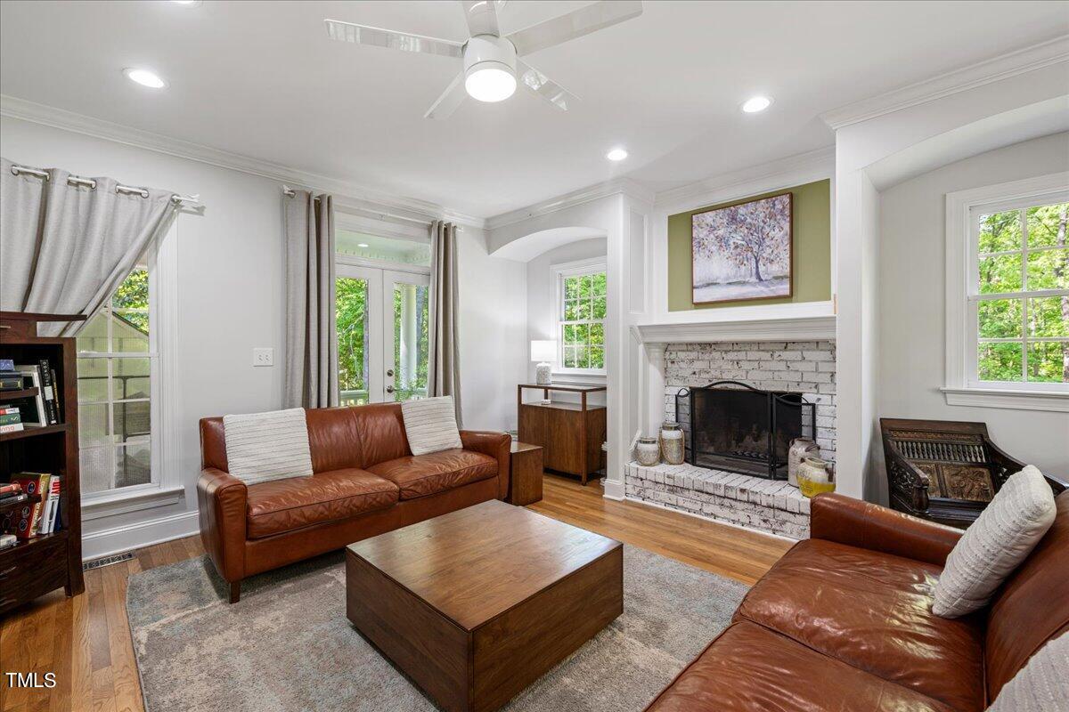 1517 Brightwater Court