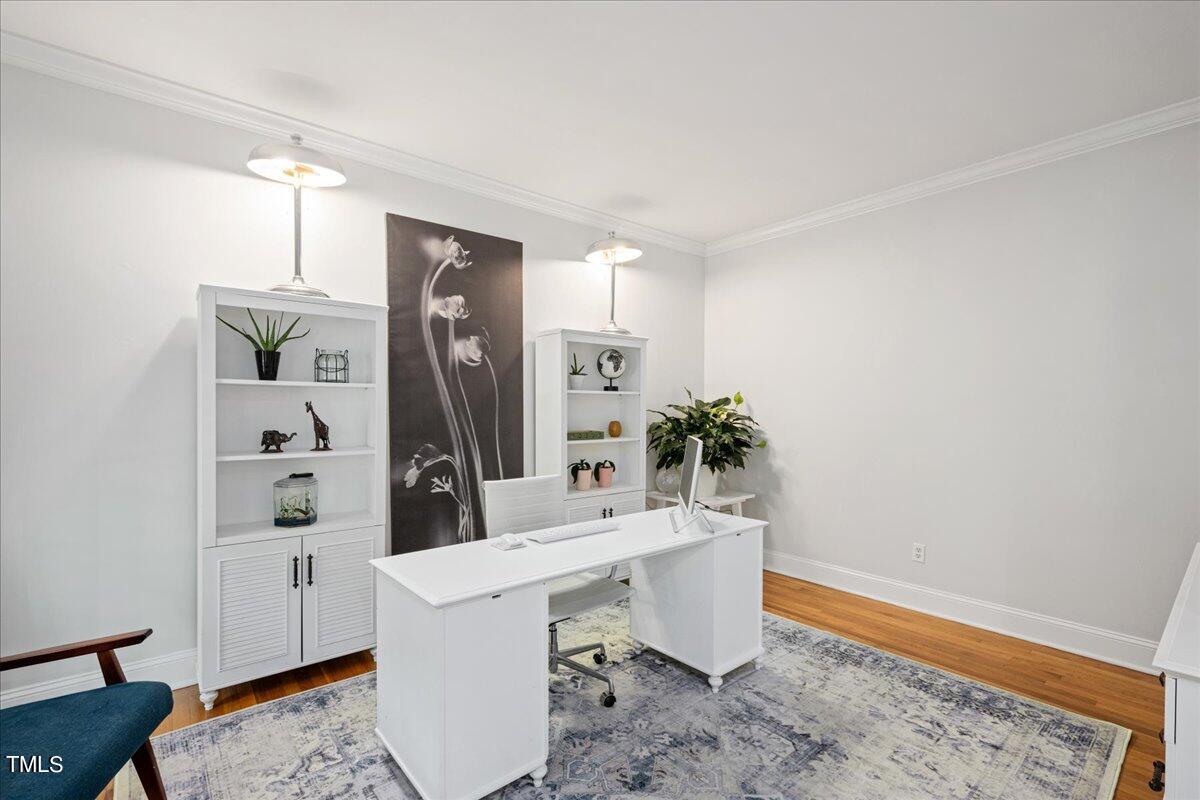 1517 Brightwater Court