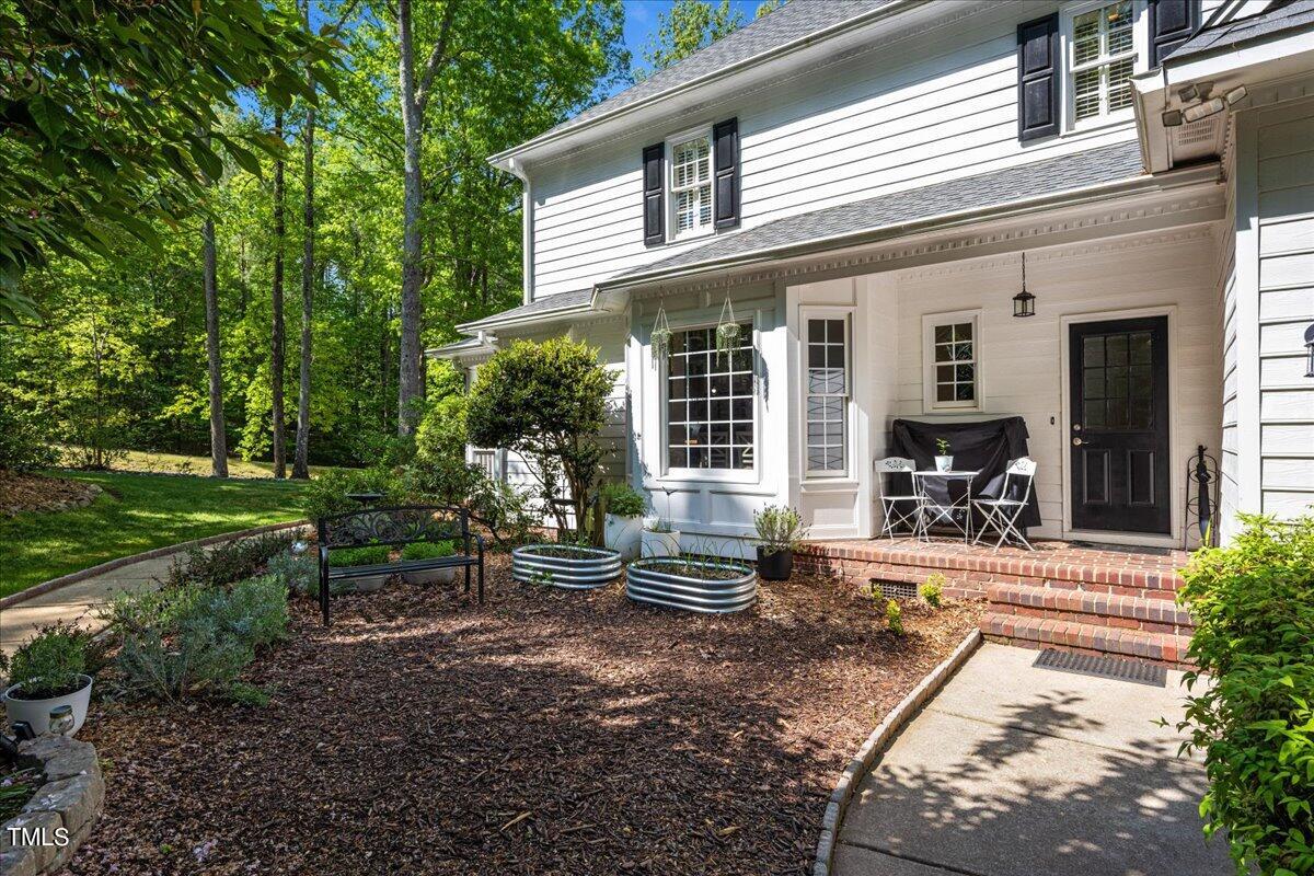 1517 Brightwater Court