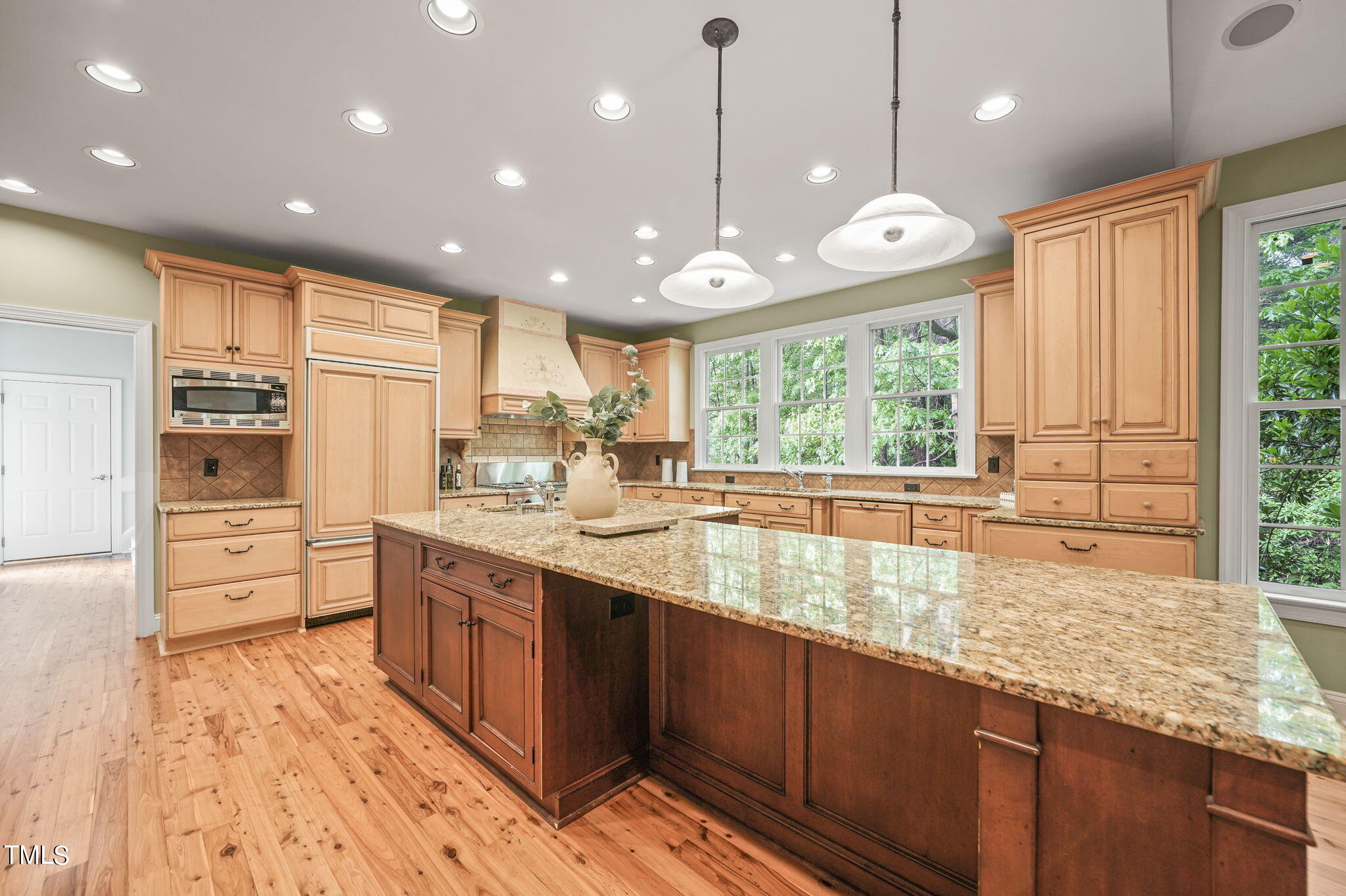 24 Acornridge Court