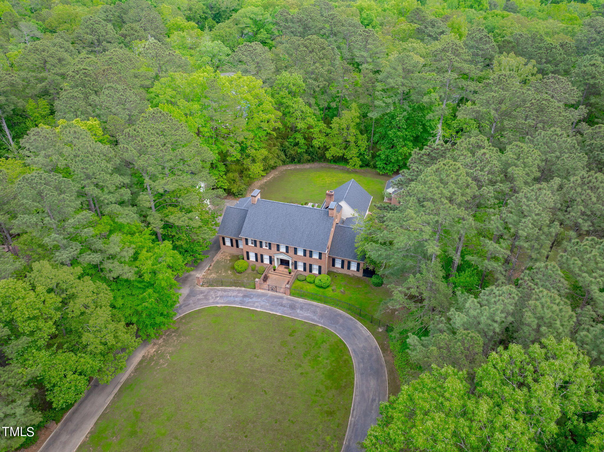 3919 Regent Road