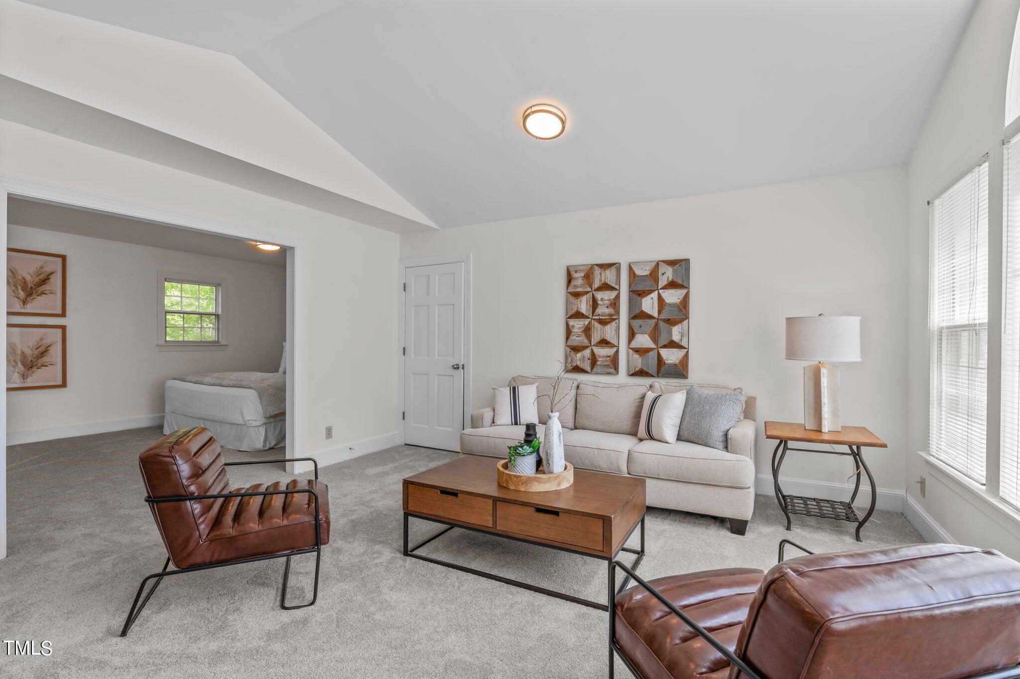 3919 Regent Road