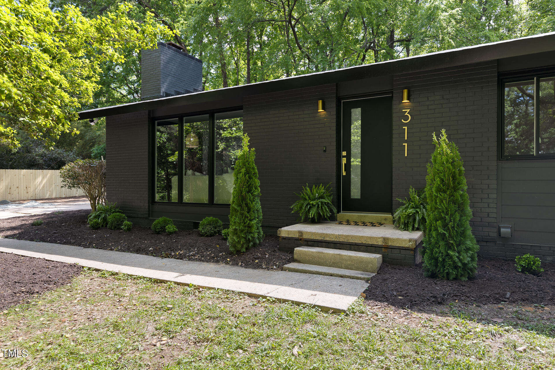 311 N Estes Drive