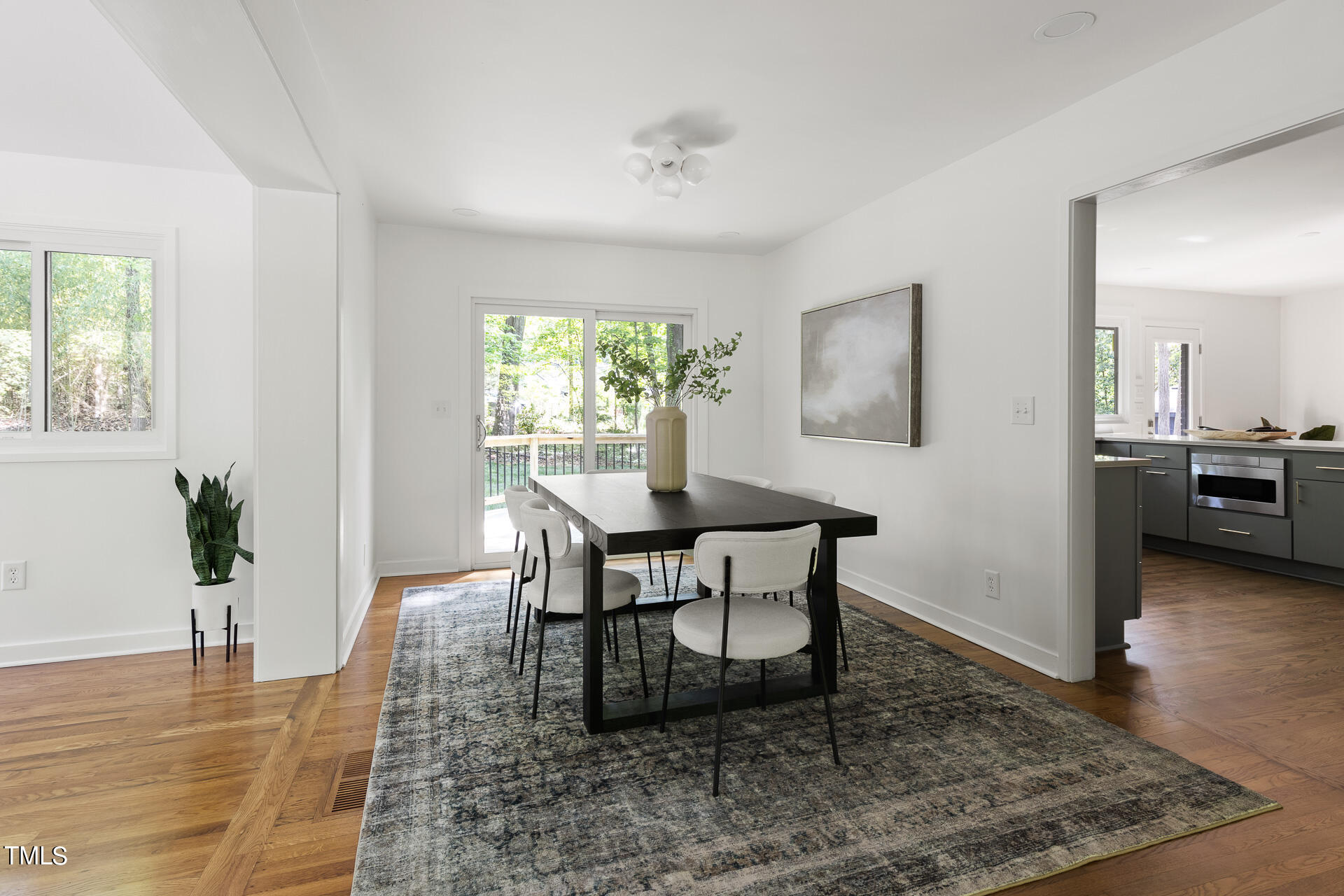 311 N Estes Drive