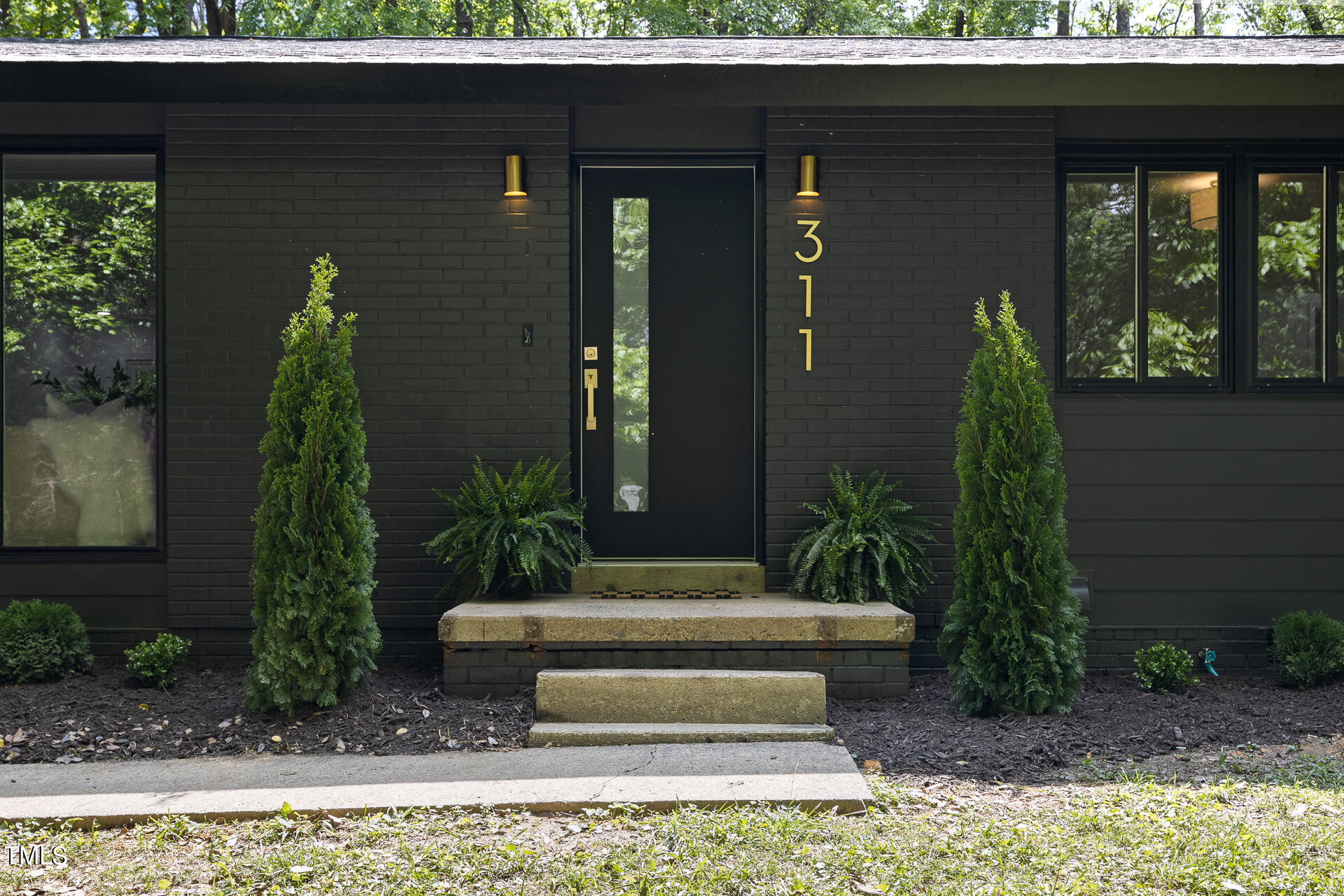 311 N Estes Drive