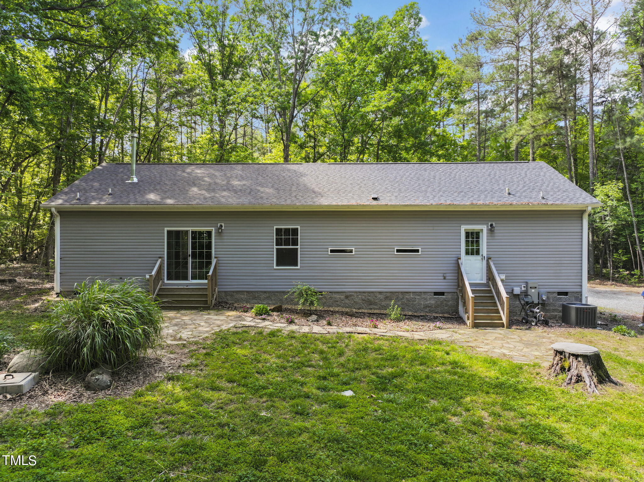 435 Dorcurt Hills Road