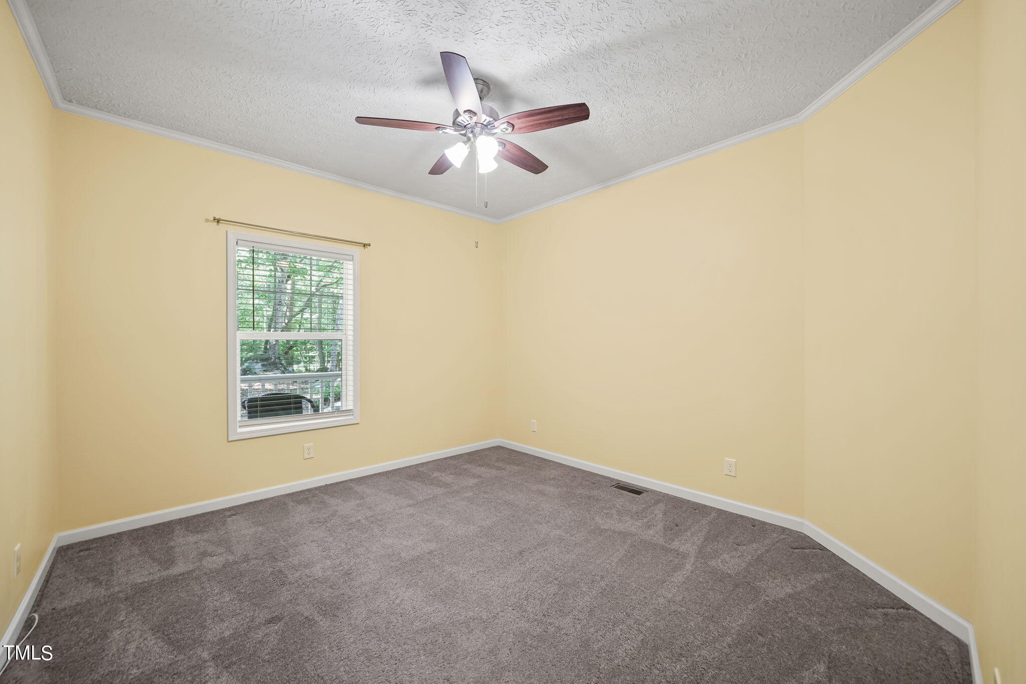 435 Dorcurt Hills Road