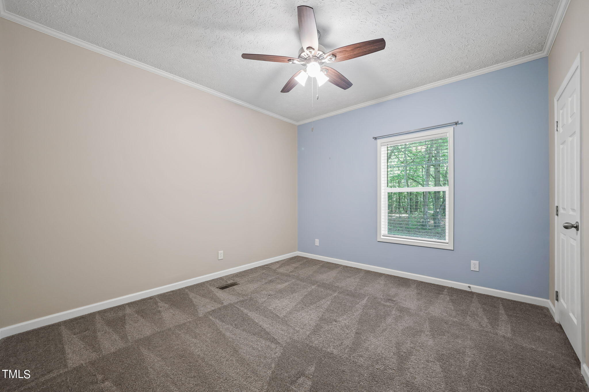 435 Dorcurt Hills Road