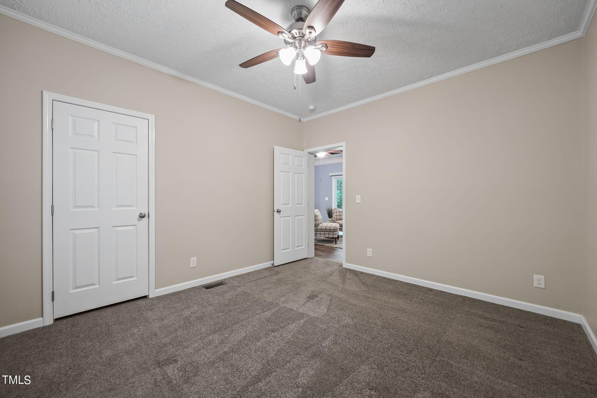 435 Dorcurt Hills Road