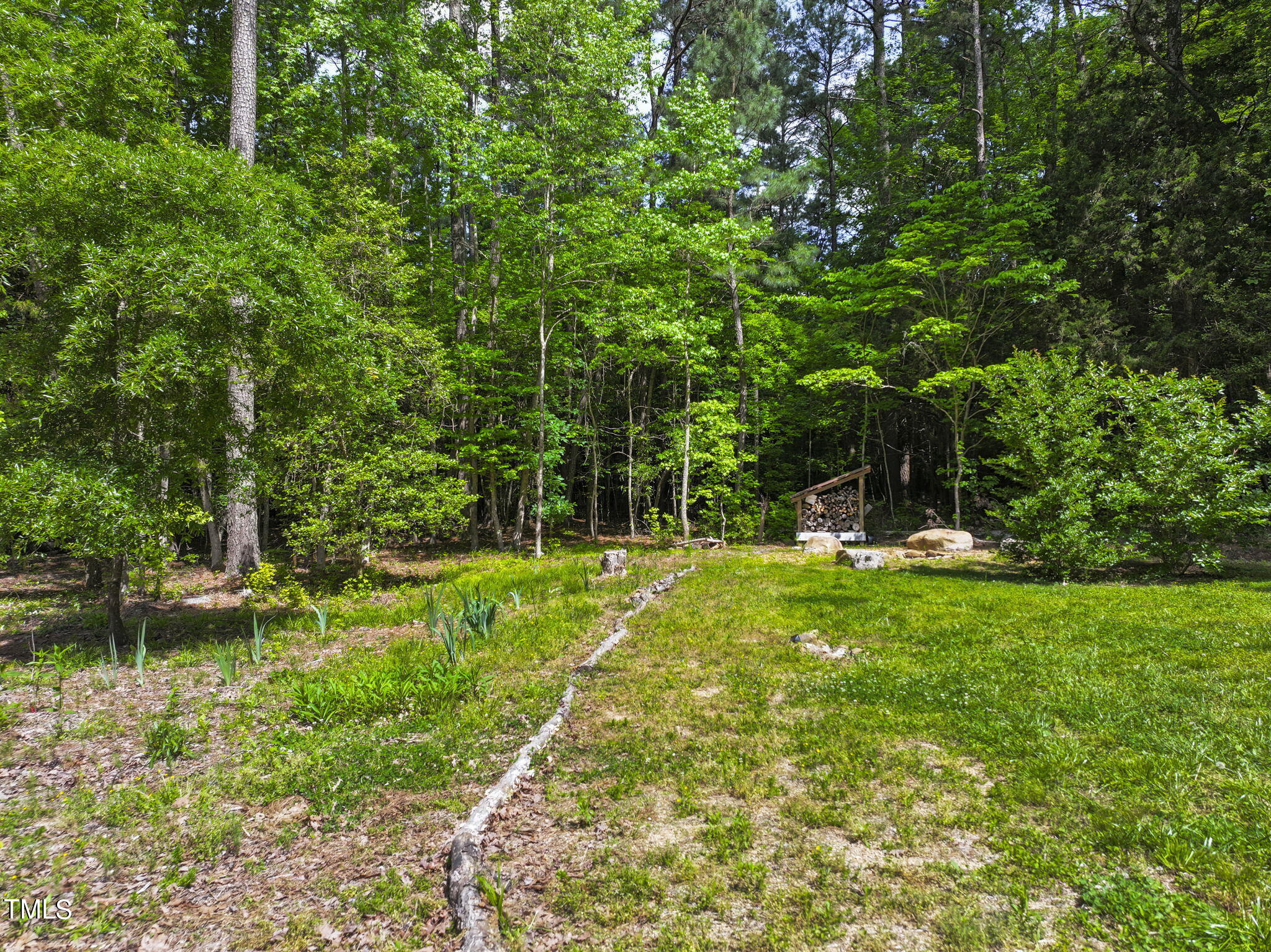 435 Dorcurt Hills Road