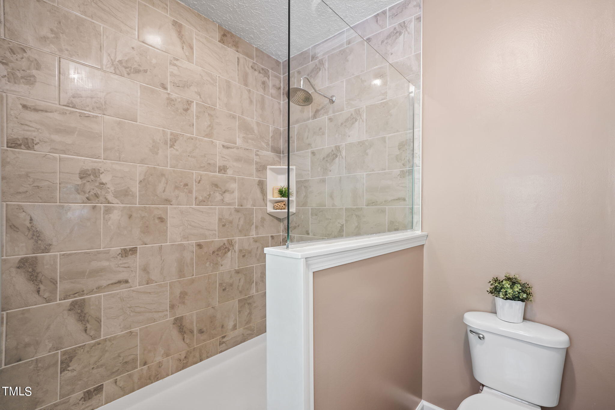 435 Dorcurt Hills Road