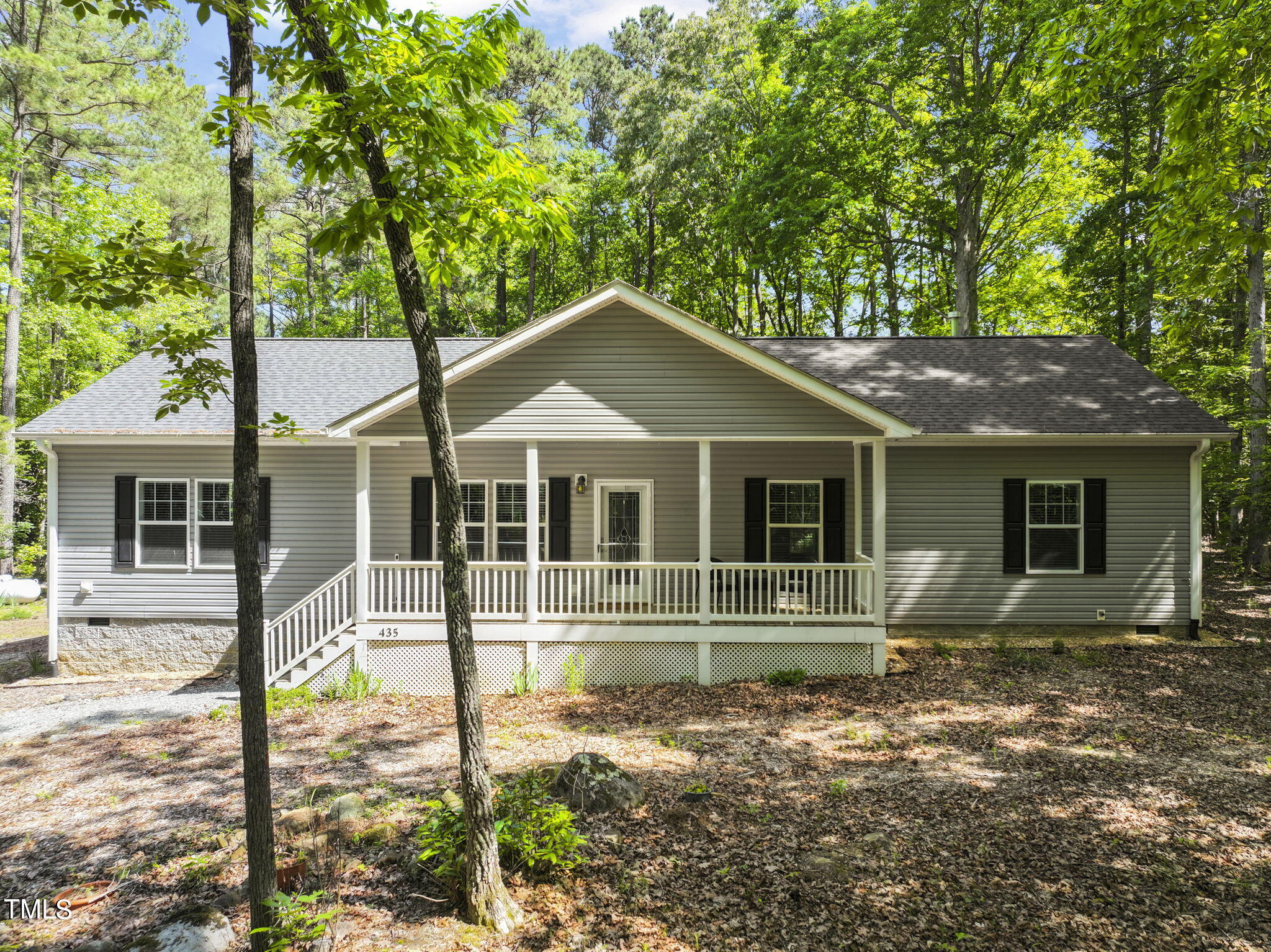 435 Dorcurt Hills Road