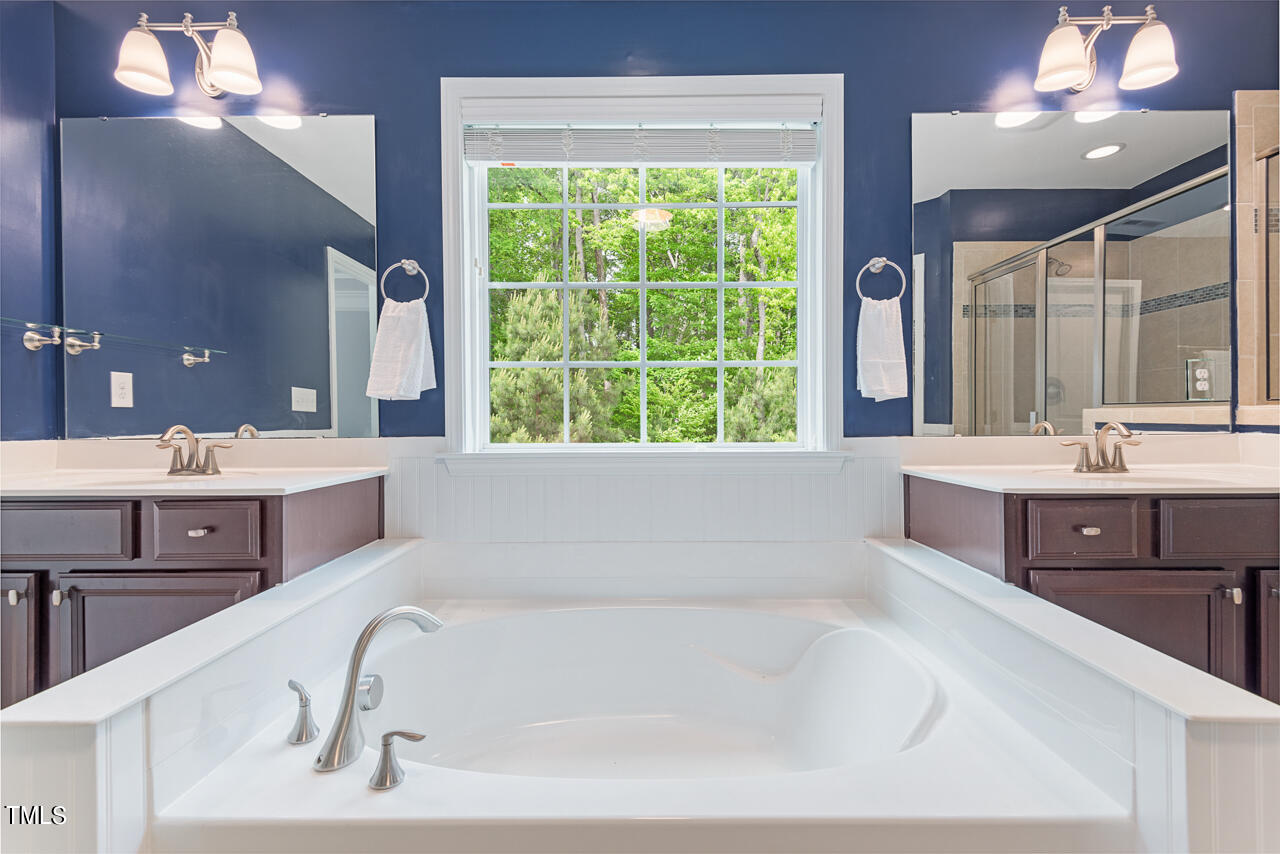 138 Victorian Oaks Drive