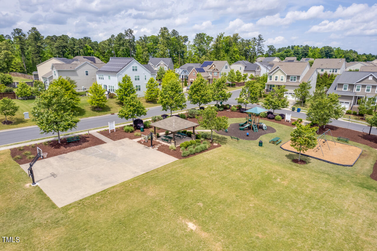 138 Victorian Oaks Drive