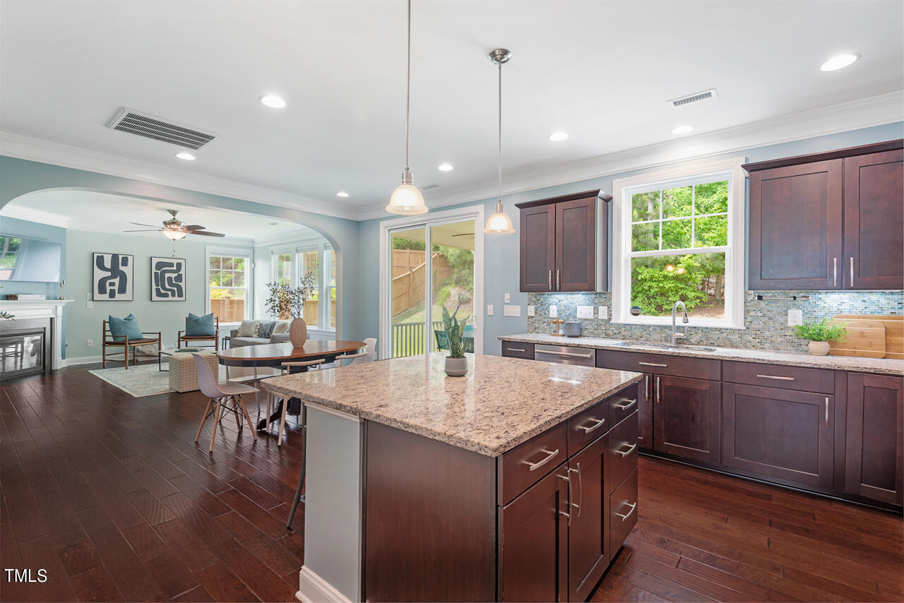 138 Victorian Oaks Drive