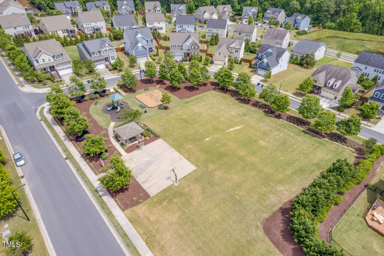 138 Victorian Oaks Drive