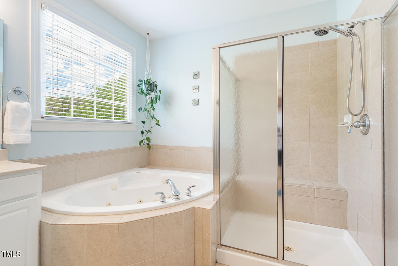 414 Hogan Woods Circle