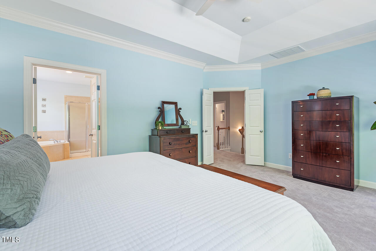 414 Hogan Woods Circle