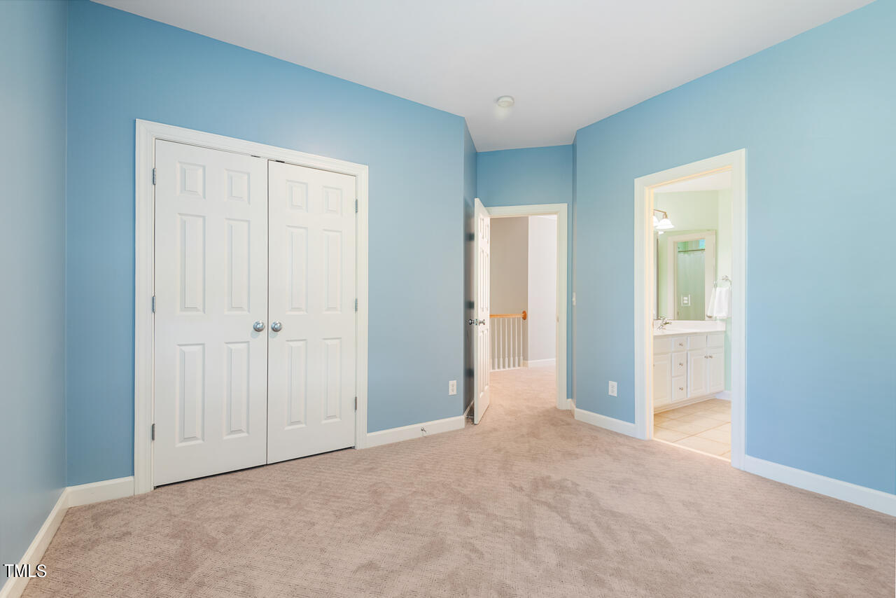 414 Hogan Woods Circle