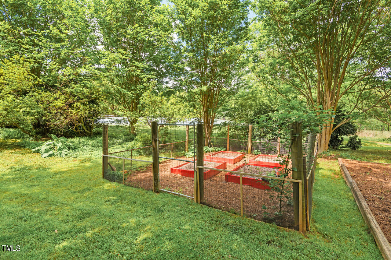 414 Hogan Woods Circle