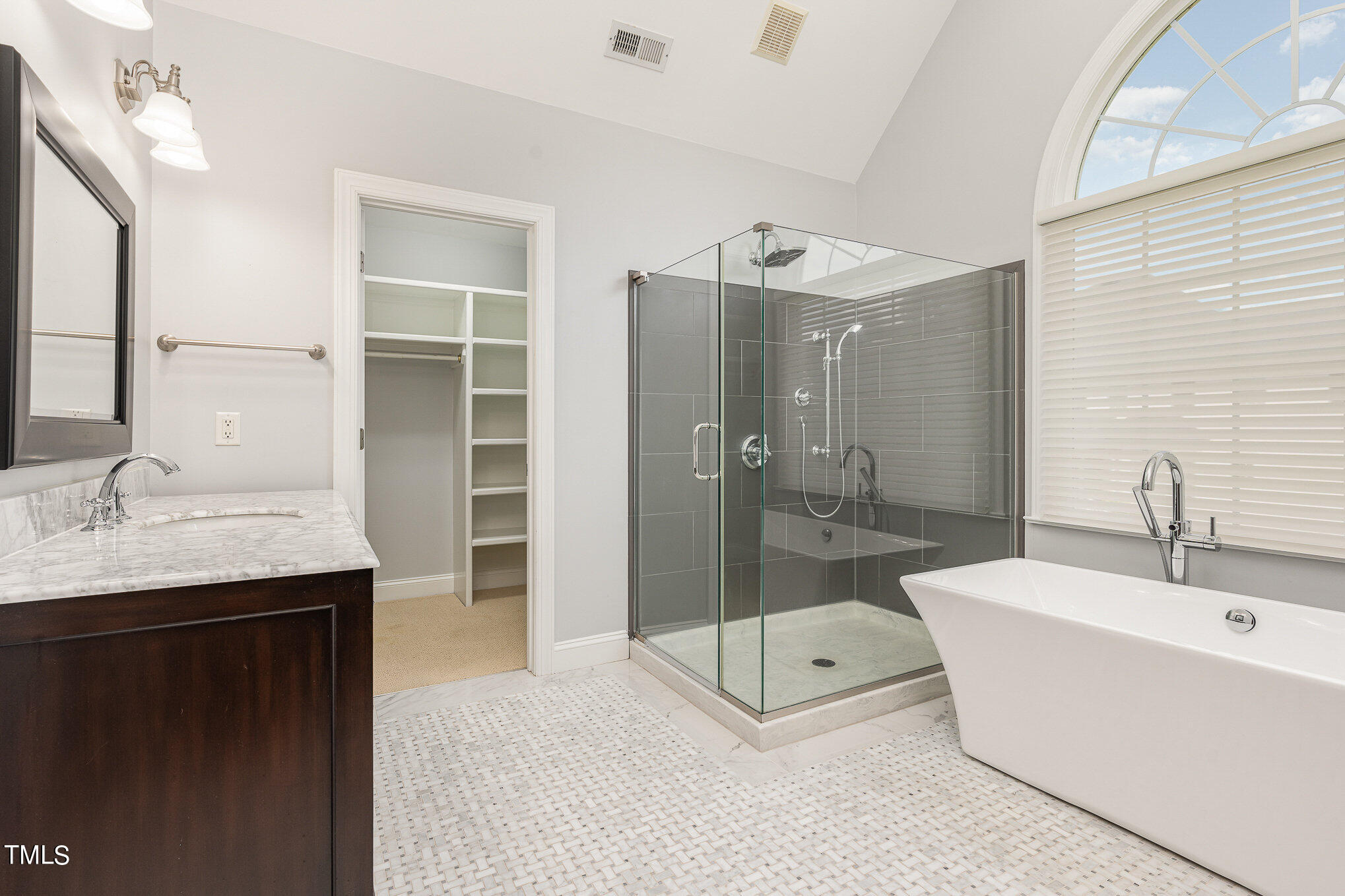 4310 Pine Bark Trail