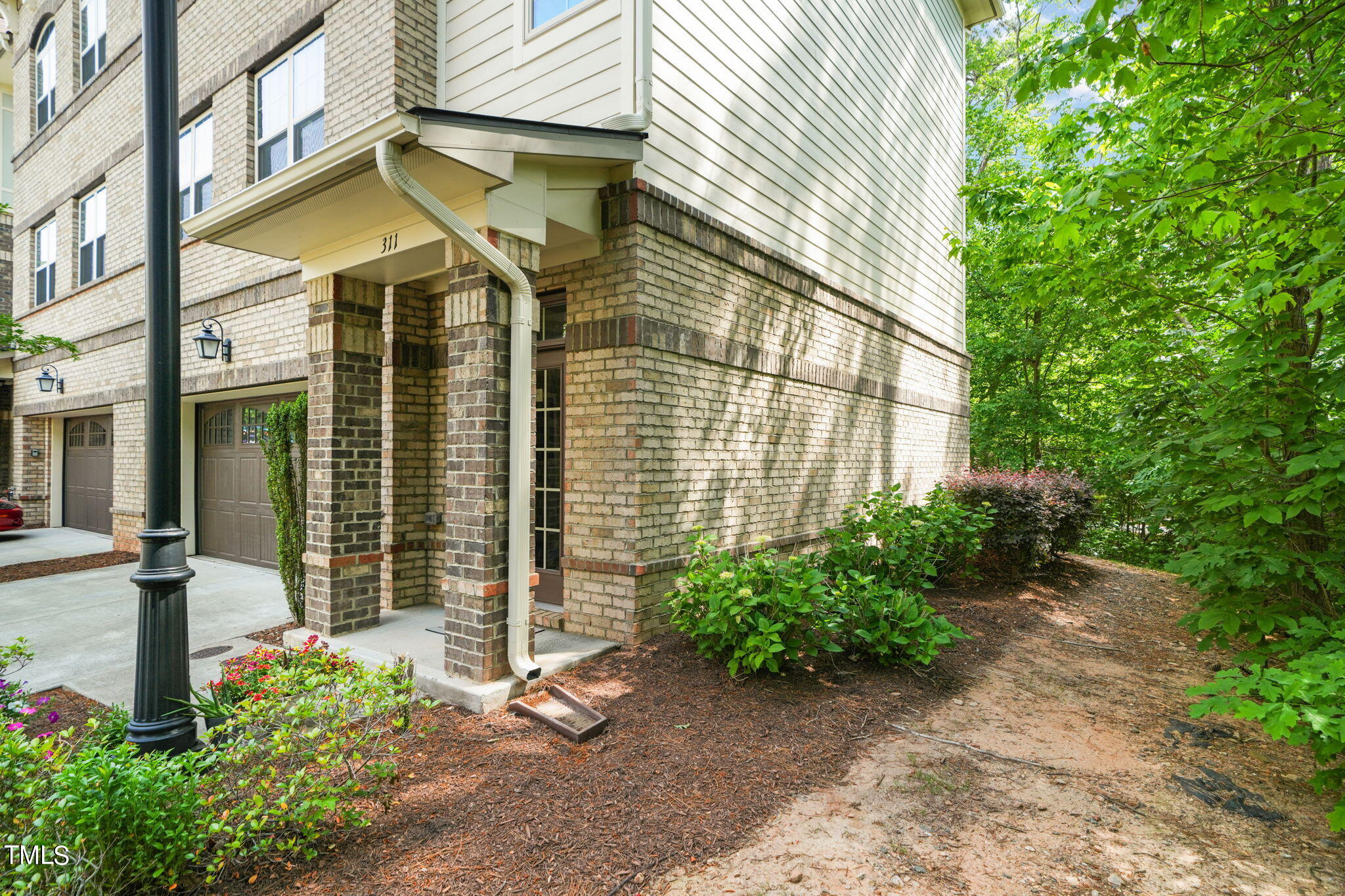 311 View Drive