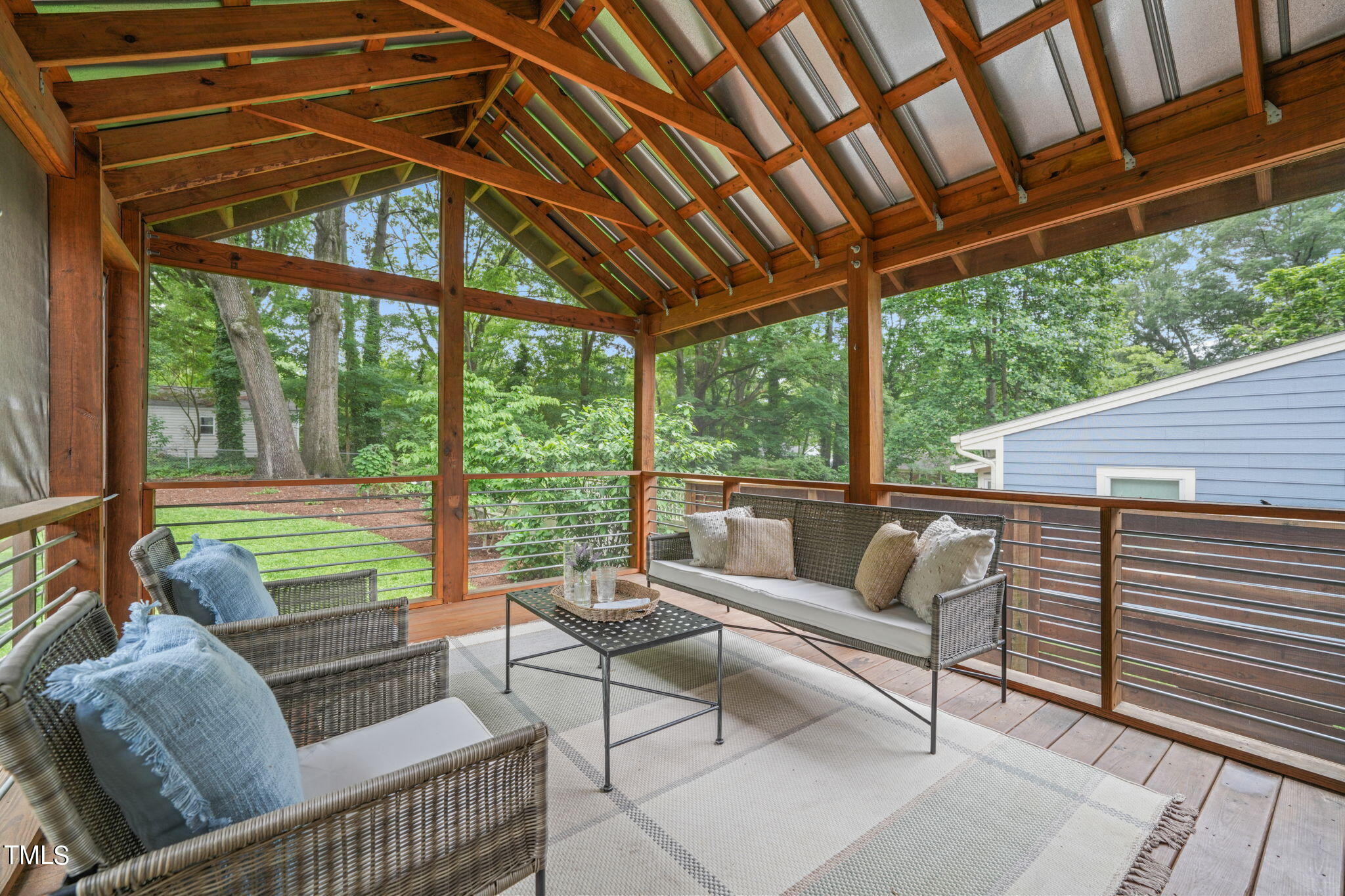 105 W Maynard Avenue