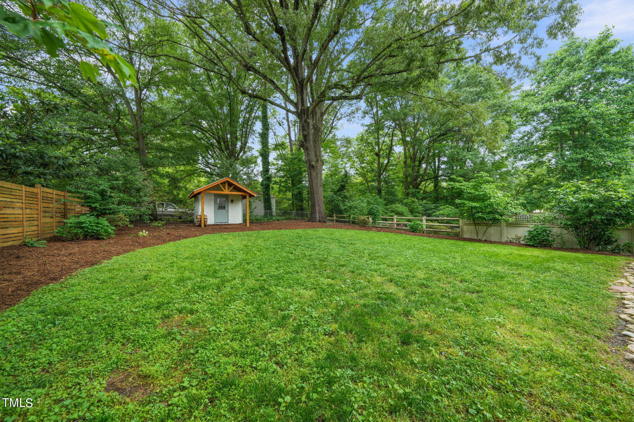 105 W Maynard Avenue