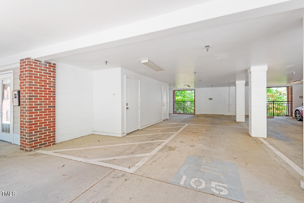 113 Conner Drive Unit 105