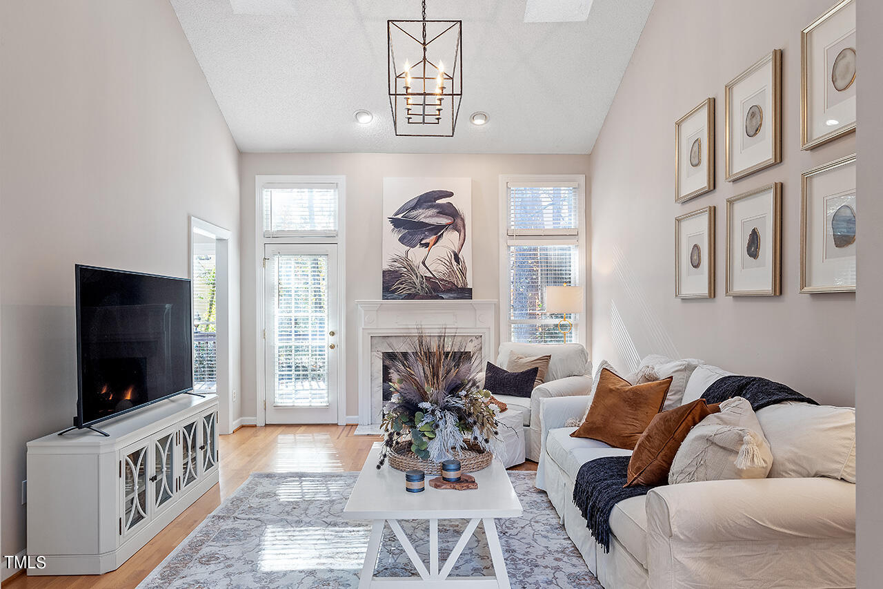 1232 Cranebridge Place